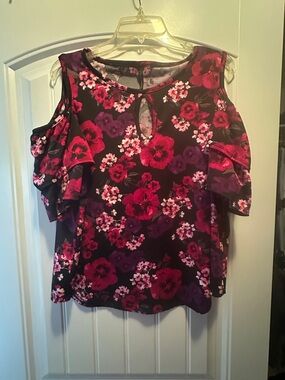 Cold-Shoulder Floral Blouse in Burgundy and Purple